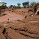Katastrofalno deževje v Afriki: v Keniji popustil jez, najmanj 42 mrtvih
