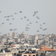 Izraelska vojska napovedala okrepitev pošiljk humanitarne pomoči za Gazo