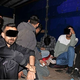 Pijani albanski državljan v tovornjaku prevažal 27 Turkov